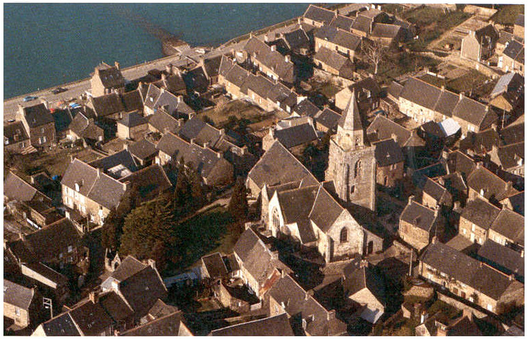 vue d'oiseau de Saint-Suliac